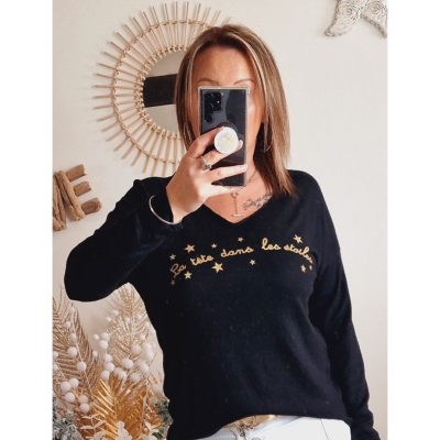 PULL TETE DANS LES ETOILES NOIR