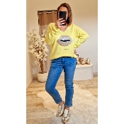 PULL BOUCHE JAUNE