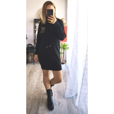 ROBE PULL LIS NOIR